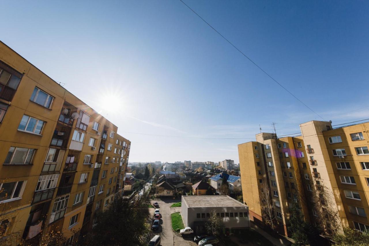 2 Найкраще Розташування В Місті Нова Квартира В Центрі Úzhgorod Exterior foto